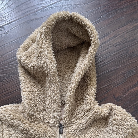 Patagonia Kids Tan Fleece Hoodie - Picture 5 of 10